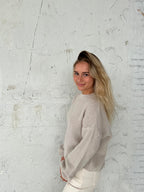 Women's Loose Fit Round Neck Jumper Long Sleeve - 10