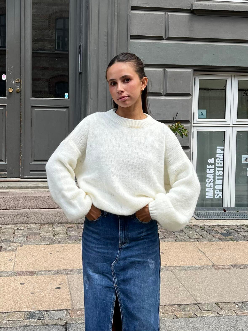 Women's Loose Fit Round Neck Jumper Long Sleeve - 3