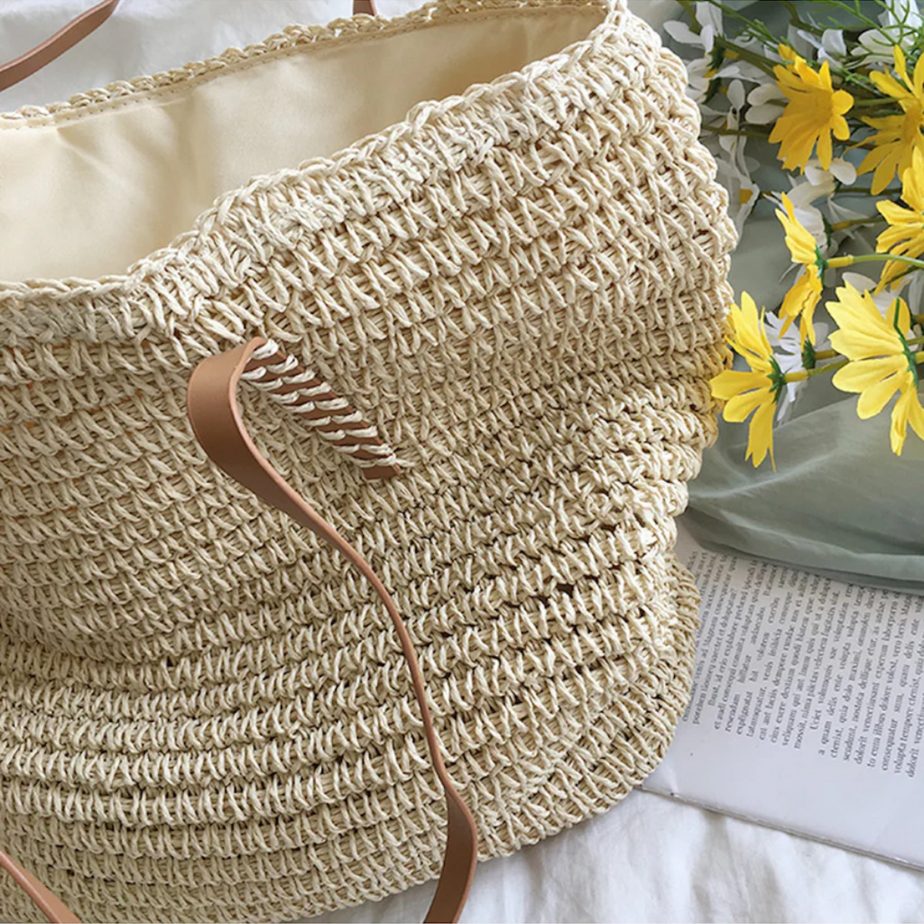 Women's Woven Straw Shoulder Bag with Spacious Interior - 10