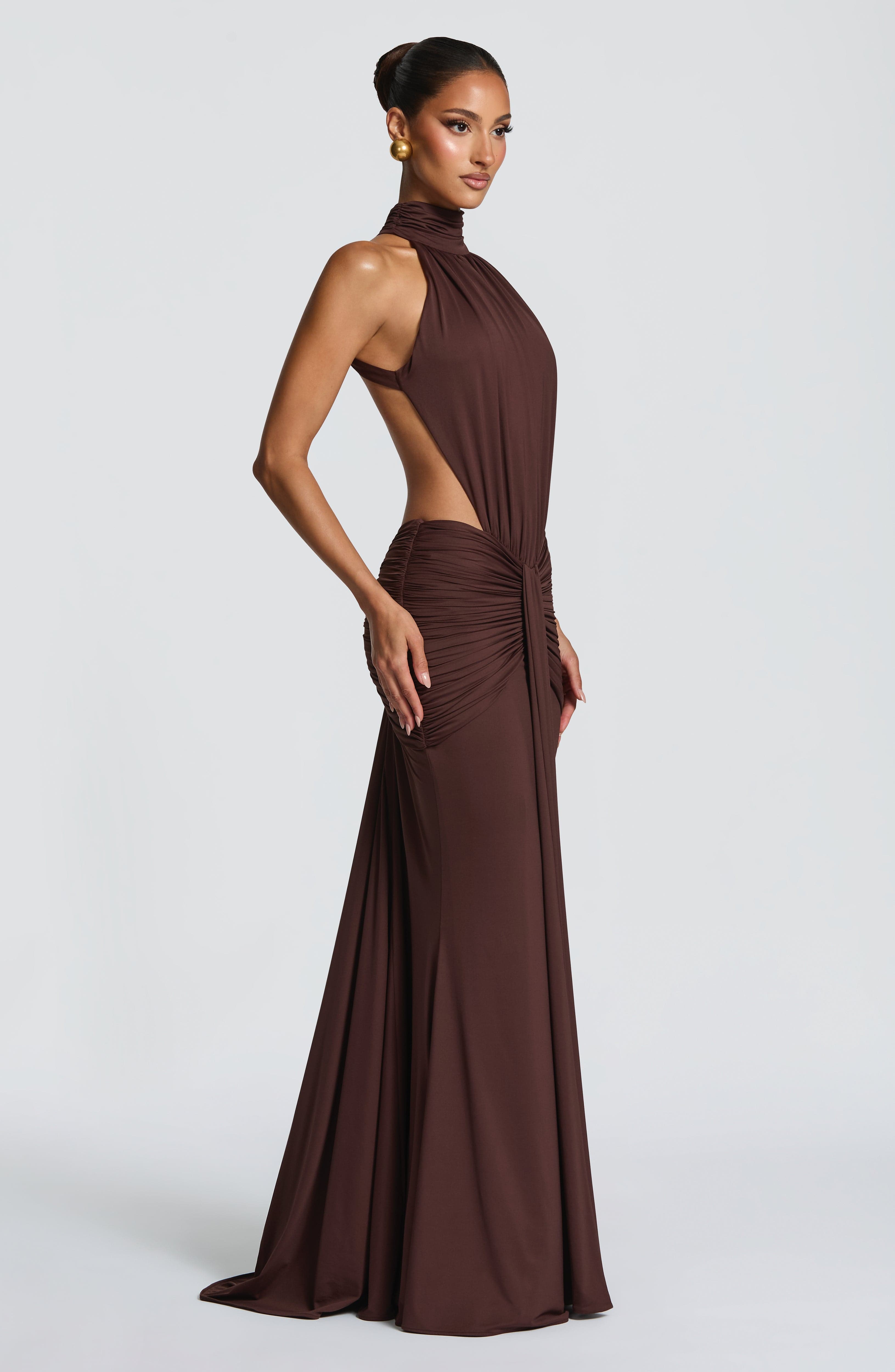 Women's Halter Neck Ruched Mermaid Evening Gown with Train - 6