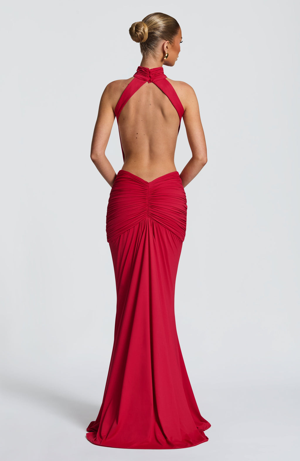 Women's Ruched Mermaid Evening Gown with Halter Neck and Train - 3