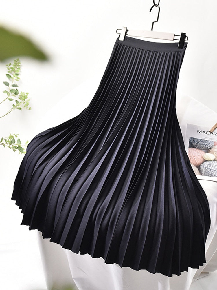 Women's High-Waisted Pleated Midi Skirt - Blue