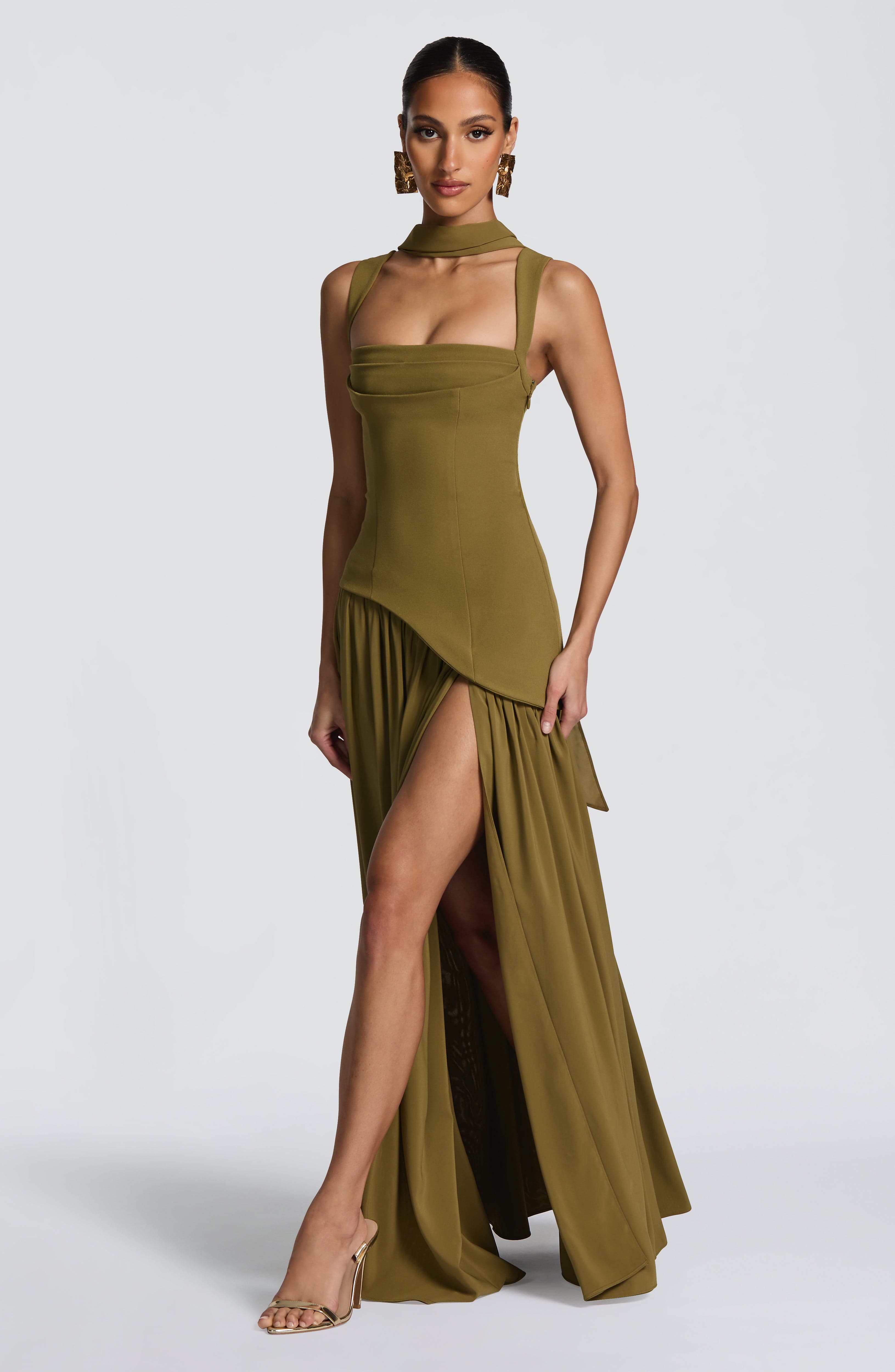Women's Corset Maxi Dress with Chiffon Scarf and A-Line Skirt - 3