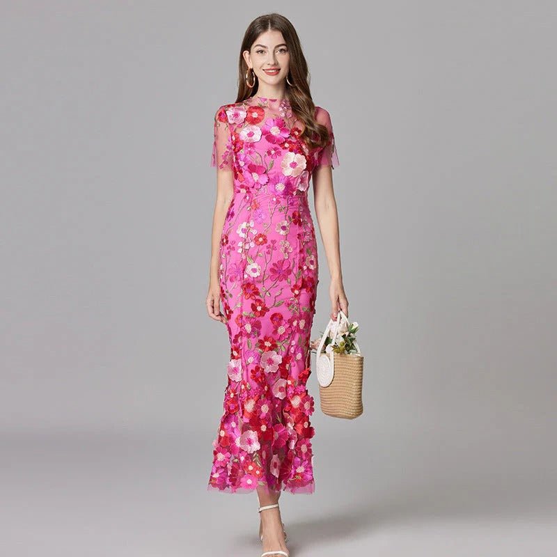 Women's Maxi Dress Sleeveless with Floral Appliqué and Crew Neckline - Pink
